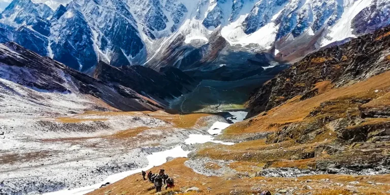 c0dc5a65-2214-46de-8956-945dd4345a77_Why-is-the-Beas-Kund-Trek-perfect-for-family