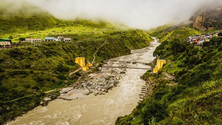 2-mana-village-badrinath-uttarakhand-attr-hero