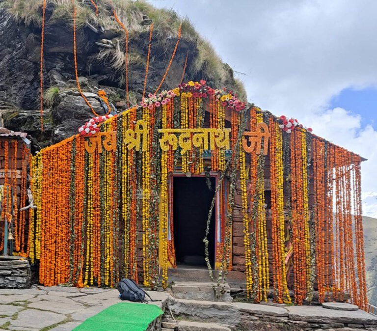 rudranath-temple-uttarakhand-1024x899